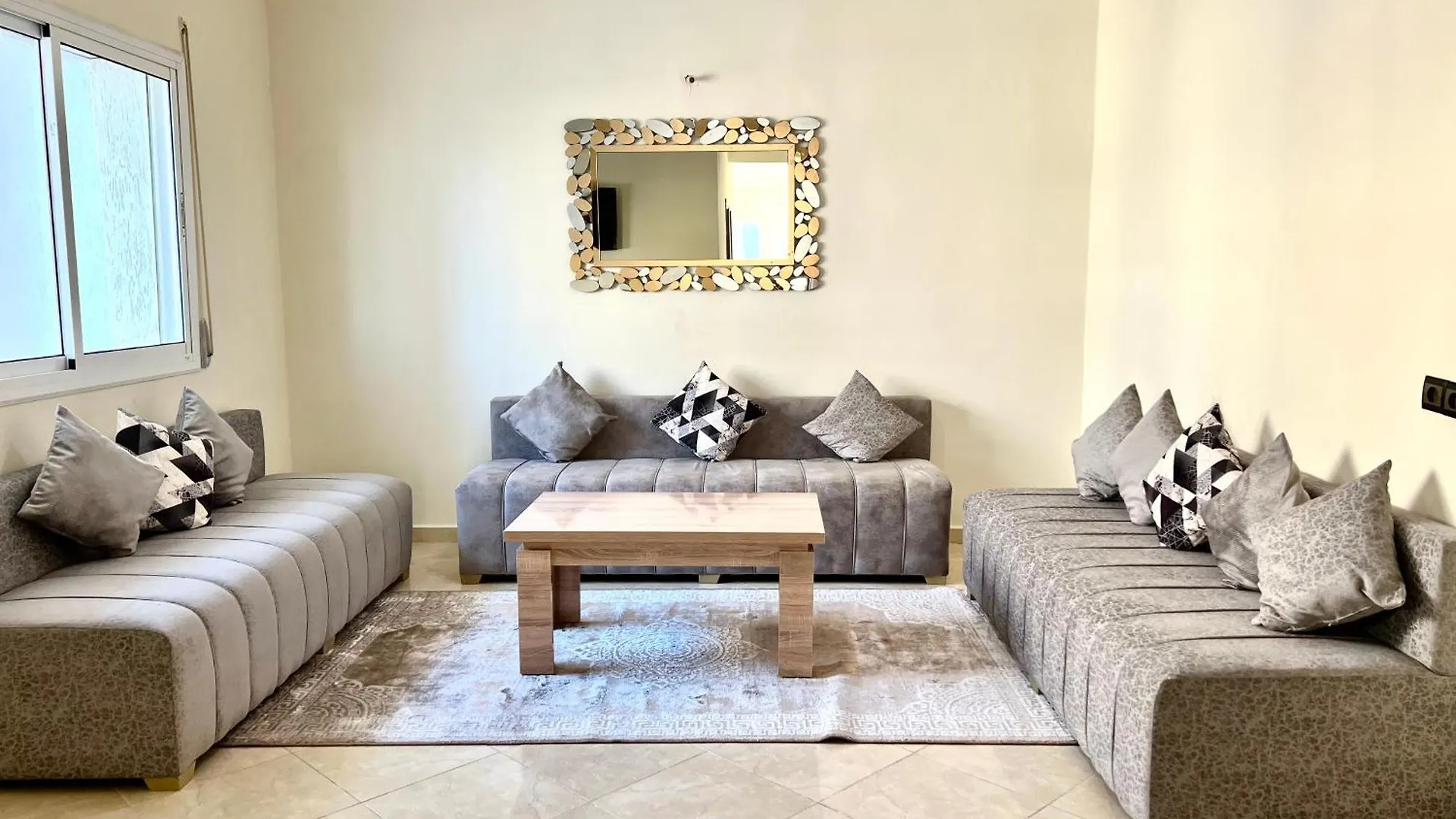 Luxury Fes Central Apartment